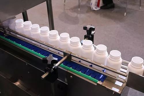 機(jī)器視覺(jué)缺陷檢測(cè)在醫(yī)藥、食品行業(yè)中的應(yīng)用-機(jī)器視覺(jué)_視覺(jué)檢測(cè)設(shè)備_3D視覺(jué)_缺陷檢測(cè)