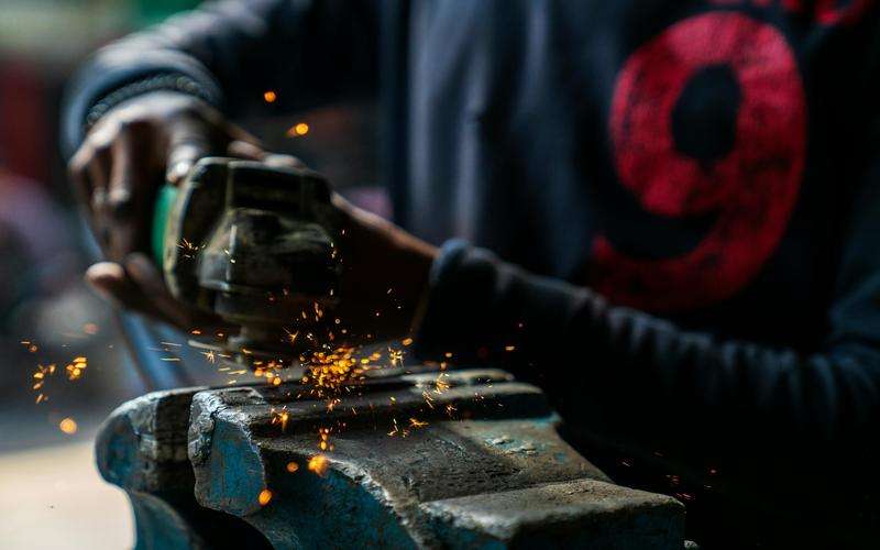 行業(yè)內(nèi)競爭對標簽品檢機價格有何影響